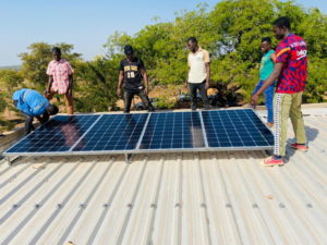 Des panneaux photovoltaïques pour l’école de Farako Ba